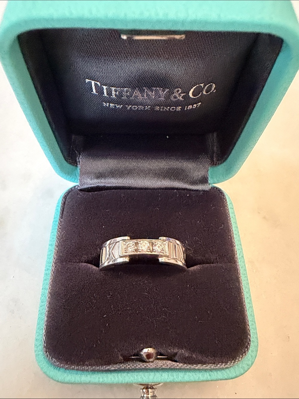 Authentic Tiffany & Co. 18k White Gold Atlas Band Ring  Three Diamonds size 5